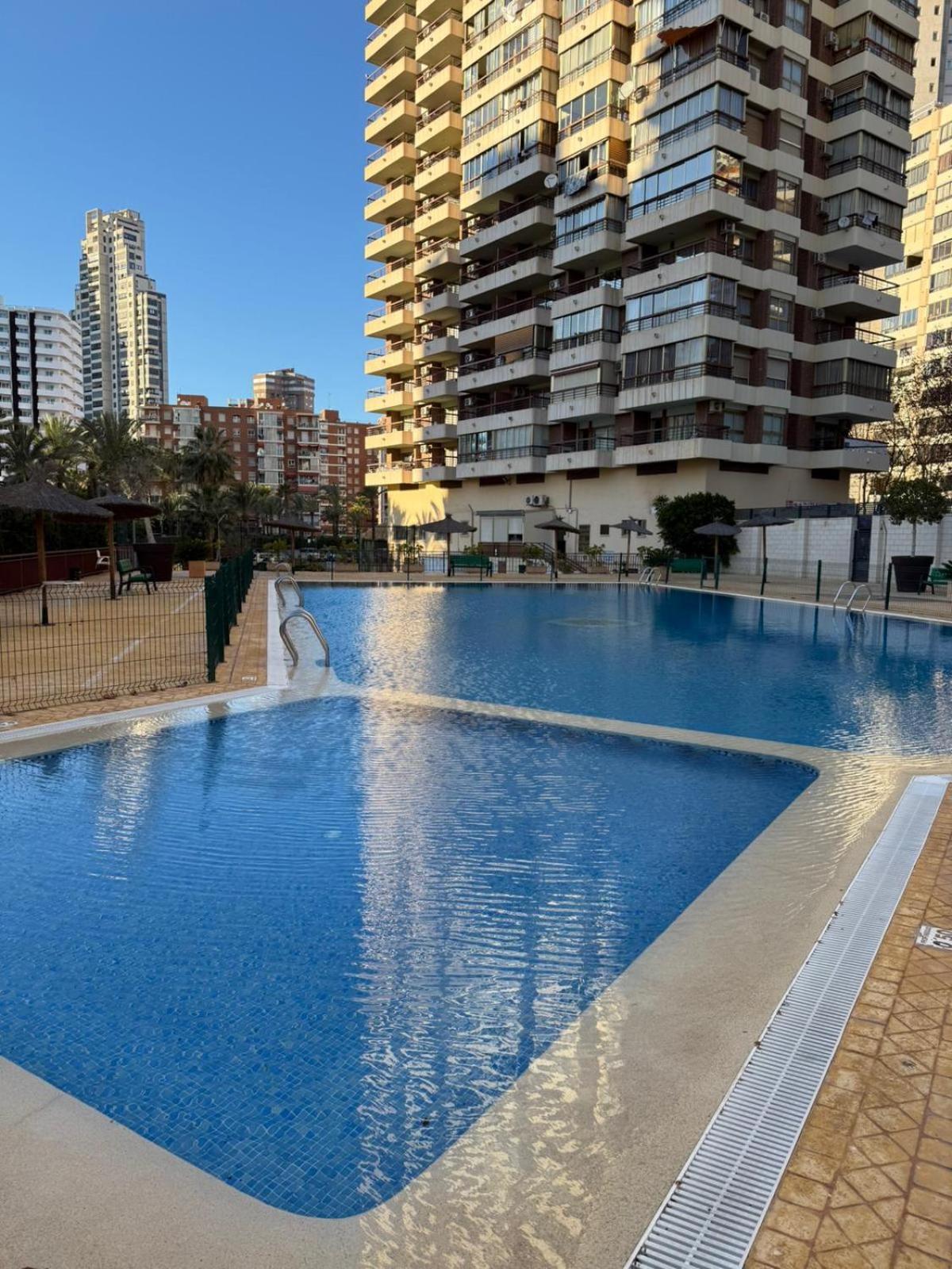 Acuarium Tower Levante Appartement